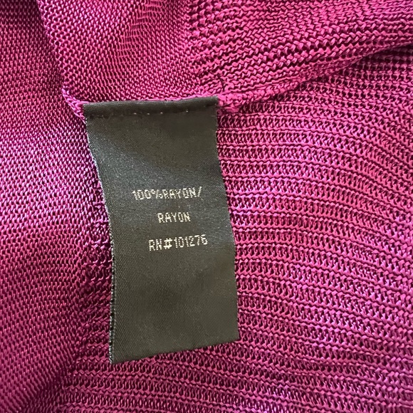 Rampage size M juniors blouse.  Rayon material short sleeves. - Picture 3 of 4